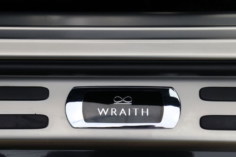 Rolls Royce Wraith V12 Coupe Black Badge