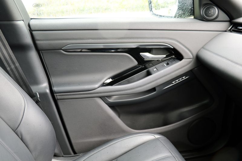 Range Rover Evoque D180 R Dynamic SE