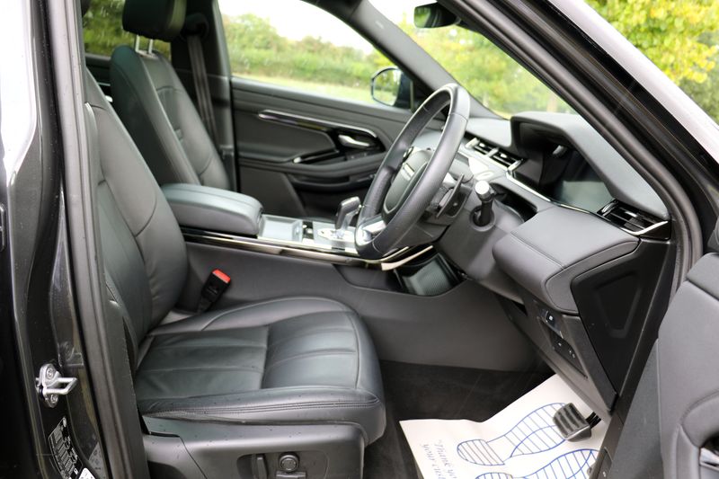 Range Rover Evoque D180 R Dynamic SE