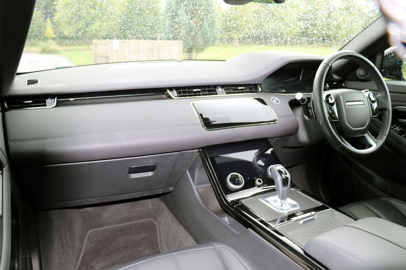 Range Rover Evoque D180 R Dynamic SE