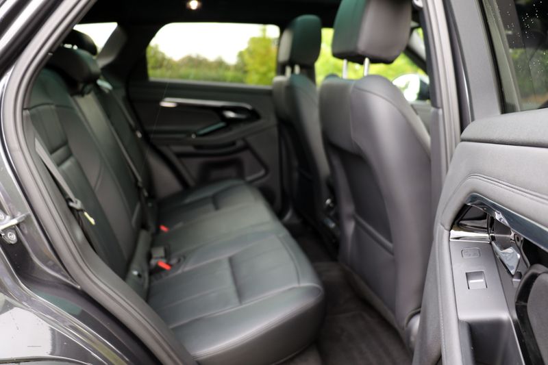 Range Rover Evoque D180 R Dynamic SE