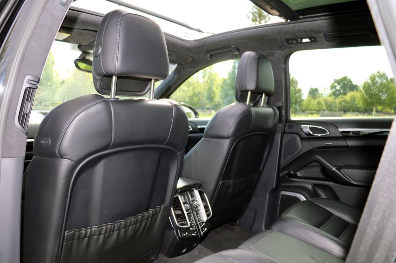 Porsche Cayenne Turbo Tiptronic