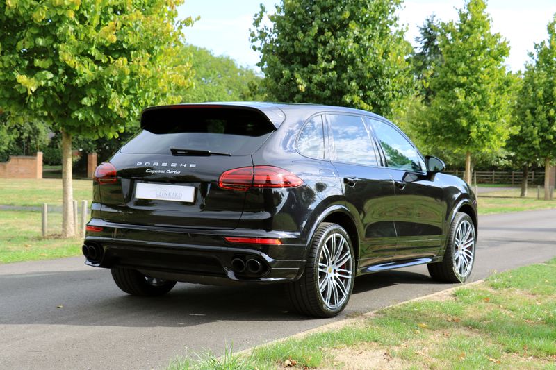 Porsche Cayenne Turbo Tiptronic