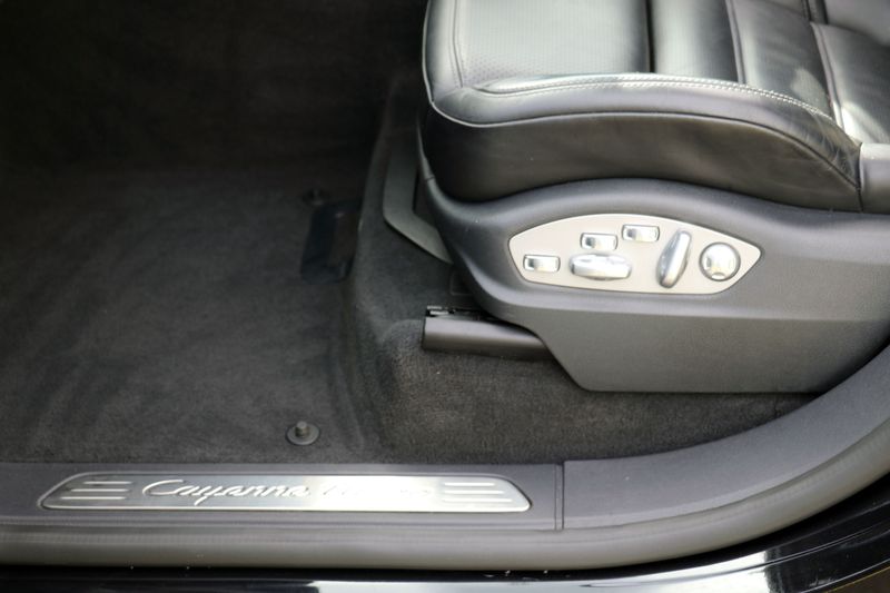 Porsche Cayenne Turbo Tiptronic