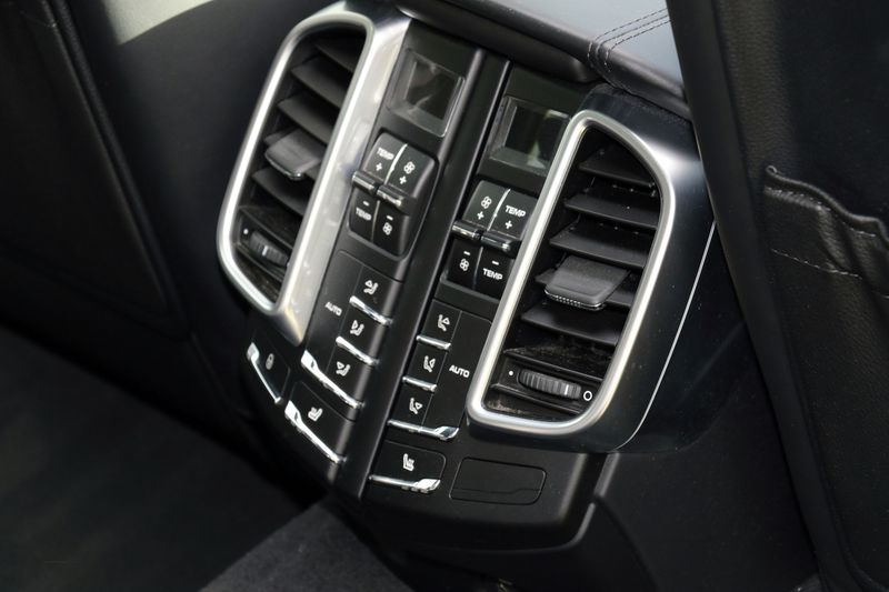 Porsche Cayenne Turbo Tiptronic