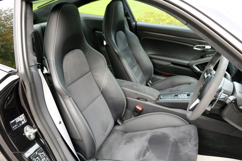 Porsche 911 Turbo S PDK with Aerokit