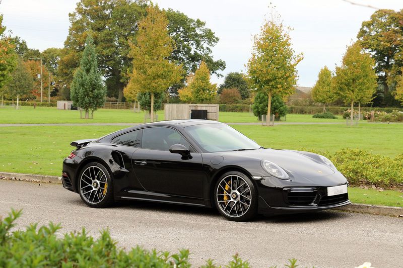 Porsche 911 Turbo S PDK with Aerokit