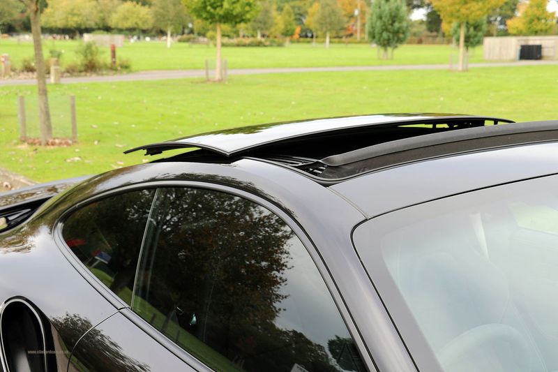 Porsche 911 Turbo S PDK with Aerokit