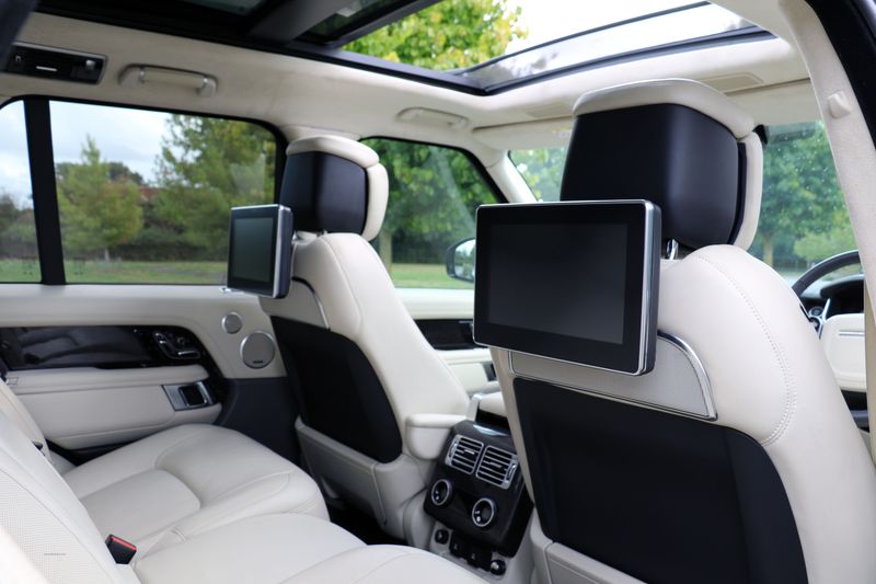 Range Rover 4.4 SDV8 Autobiography