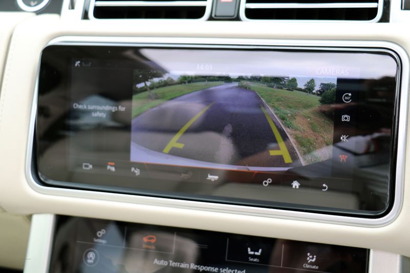 Range Rover 4.4 SDV8 Autobiography