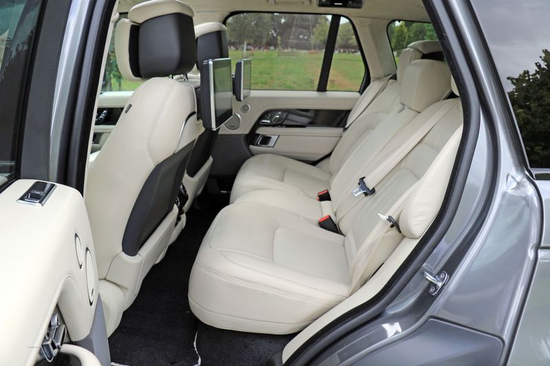 Range Rover 4.4 SDV8 Autobiography