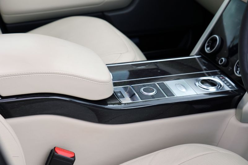 Range Rover 4.4 SDV8 Autobiography