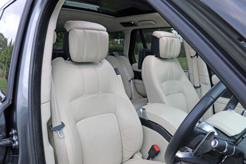 Range Rover 4.4 SDV8 Autobiography