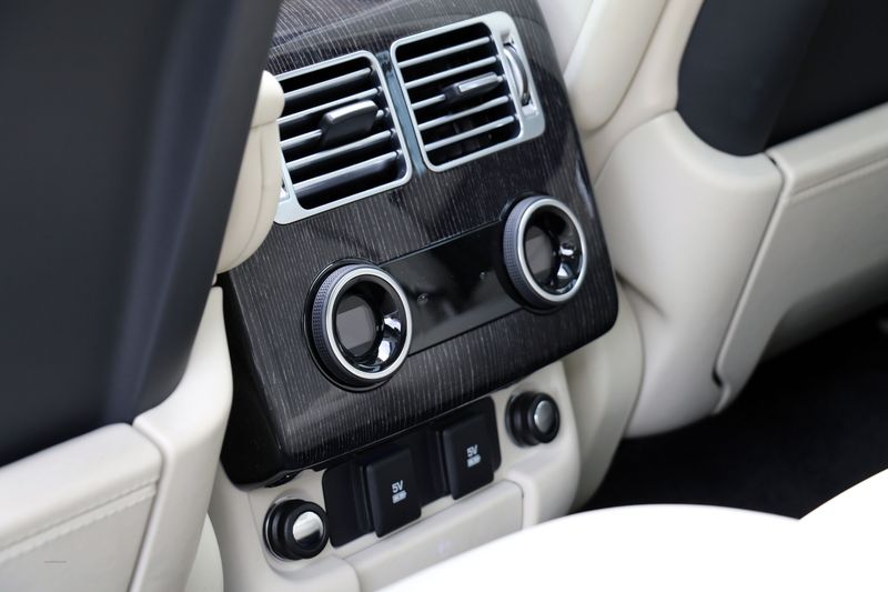 Range Rover 4.4 SDV8 Autobiography