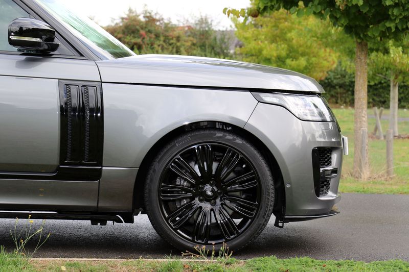 Range Rover 4.4 SDV8 Autobiography