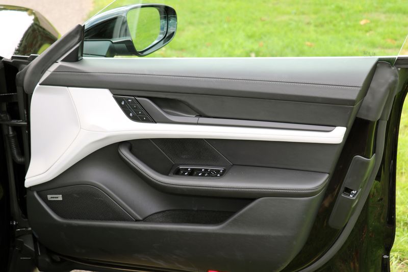 Porsche Taycan 4S 79.2KWH - Performance Battery Plus