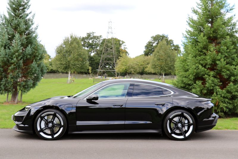 Porsche Taycan 4S 79.2KWH - Performance Battery Plus