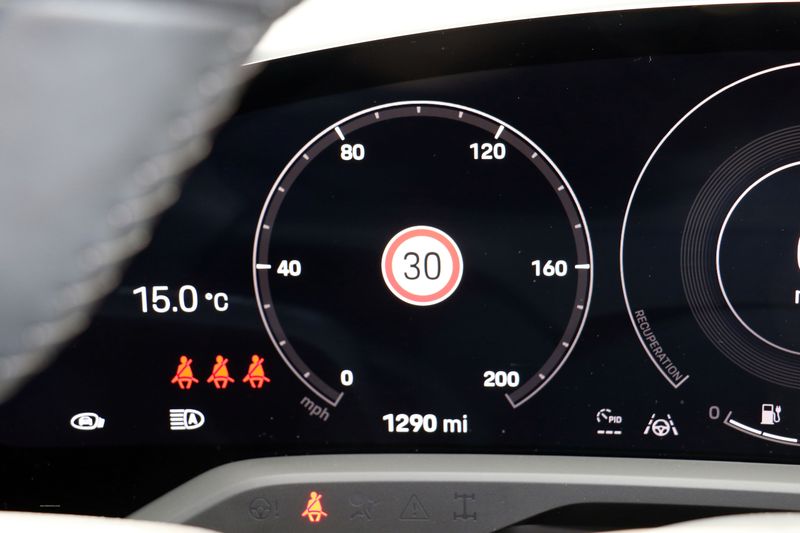 Porsche Taycan 4S 79.2KWH - Performance Battery Plus
