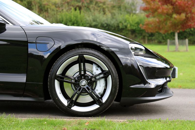 Porsche Taycan 4S 79.2KWH - Performance Battery Plus