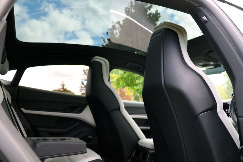 Porsche Taycan 4S 79.2KWH - Performance Battery Plus