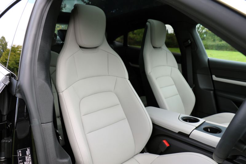 Porsche Taycan 4S 79.2KWH - Performance Battery Plus