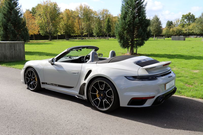 Porsche 992 Turbo S Cabriolet