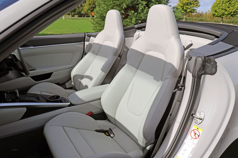 Porsche 992 Turbo S Cabriolet