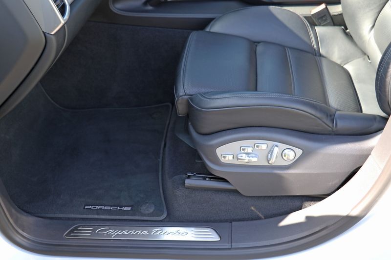 Porsche Cayenne Turbo