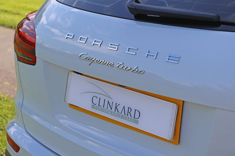Porsche Cayenne Turbo