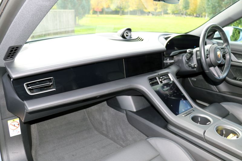 Porsche Taycan 4S Performance Plus