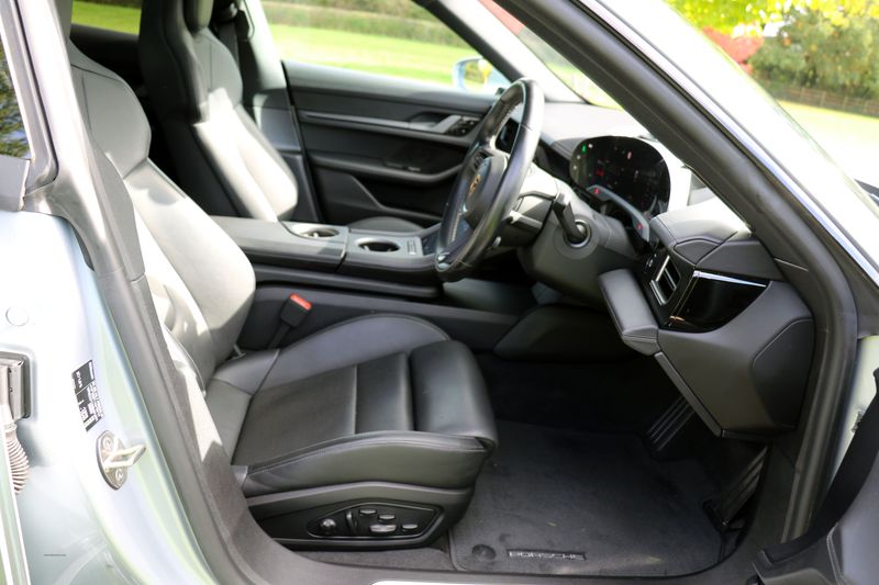 Porsche Taycan 4S Performance Plus