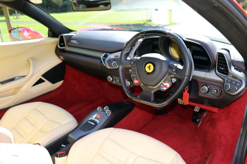 Ferrari 458 Italia DCT