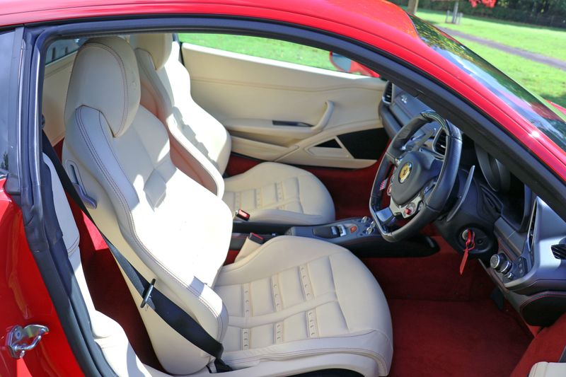 Ferrari 458 Italia DCT