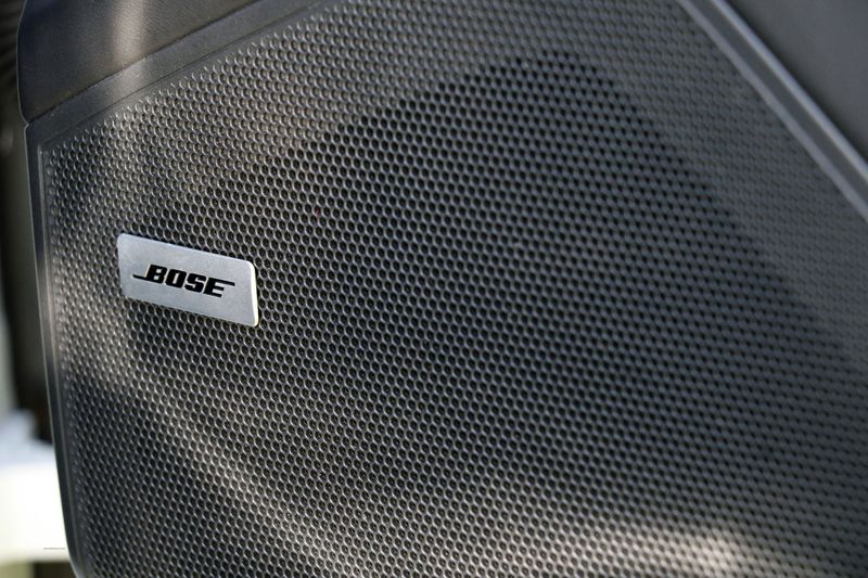 Porsche Cayenne 3.0 V6 Auto £25,000 in options!