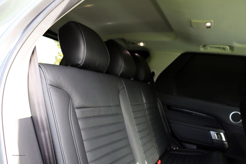 Landrover Discovery HSE 3.0 TD6 Commercial VAT Qualifying