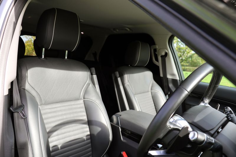 Landrover Discovery HSE 3.0 TD6 Commercial VAT Qualifying