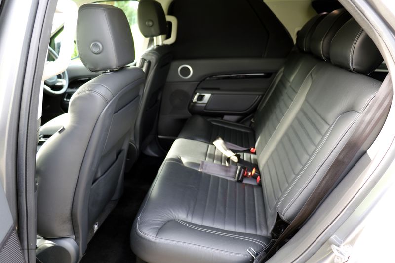 Landrover Discovery HSE 3.0 TD6 Commercial VAT Qualifying