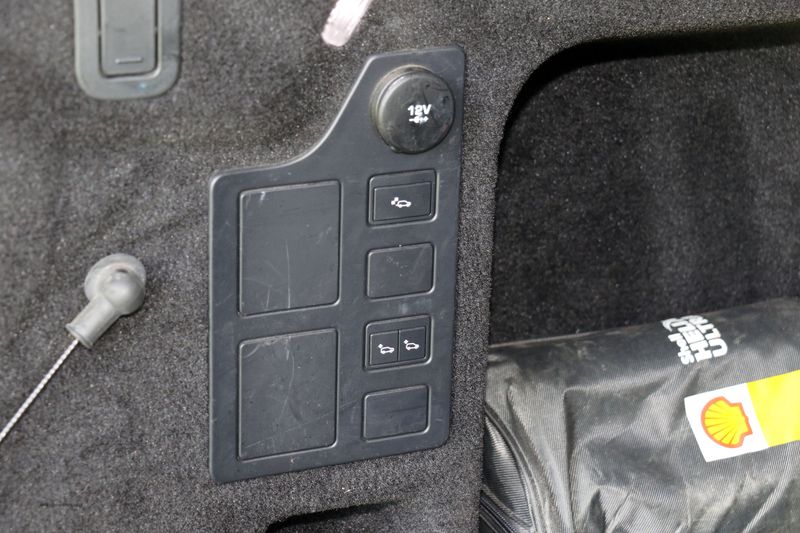 Landrover Discovery HSE 3.0 TD6 Commercial VAT Qualifying