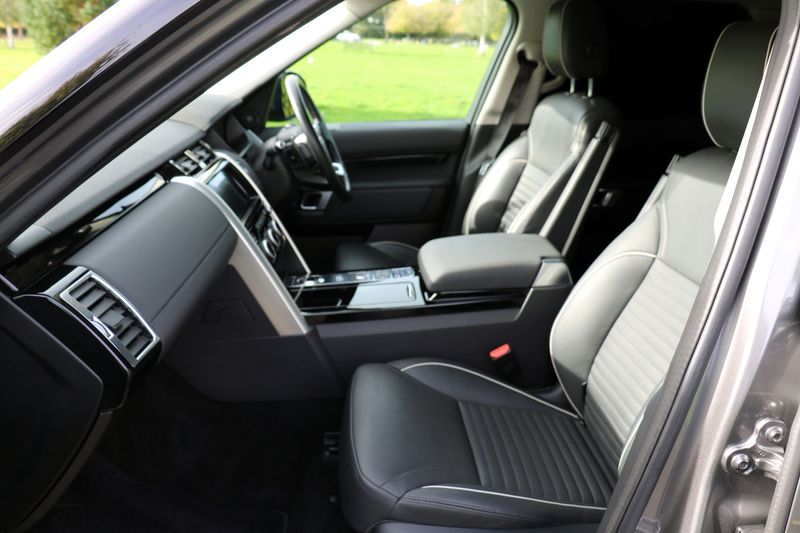 Landrover Discovery HSE 3.0 TD6 Commercial VAT Qualifying