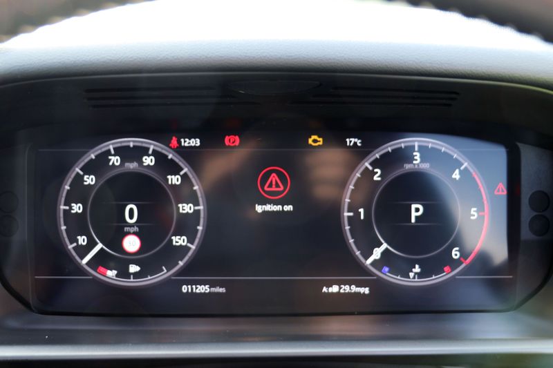 Landrover Discovery 3.0 SDV6 HSE Luxury