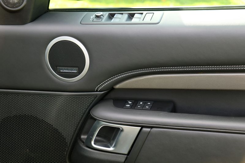 Landrover Discovery 3.0 SDV6 HSE Luxury