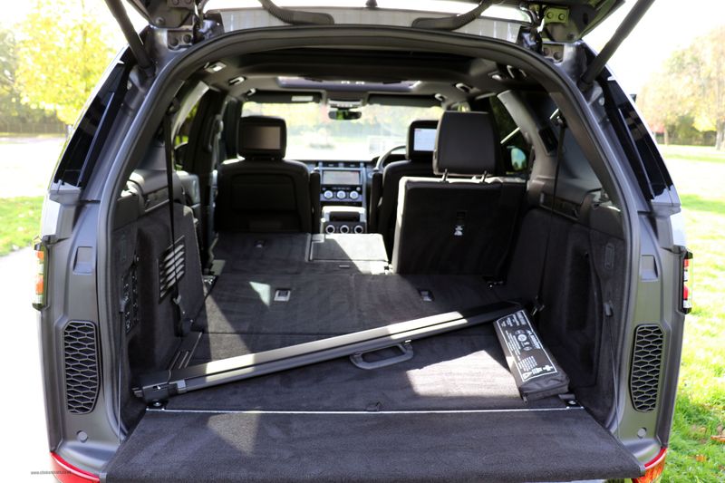 Landrover Discovery 3.0 SDV6 HSE Luxury