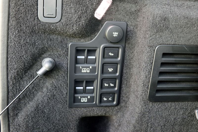 Landrover Discovery 3.0 SDV6 HSE Luxury