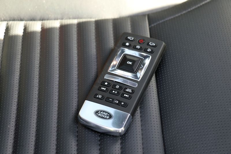 Landrover Discovery 3.0 SDV6 HSE Luxury