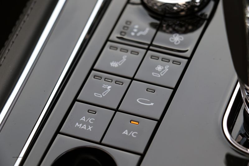 Bentley Continental GTC 635 Centenary Edition Mulliner