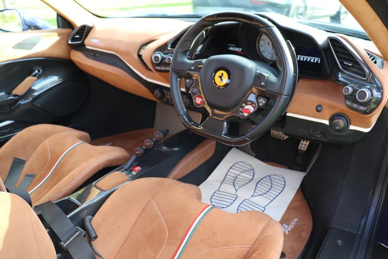 Ferrari 488 Pista DCT