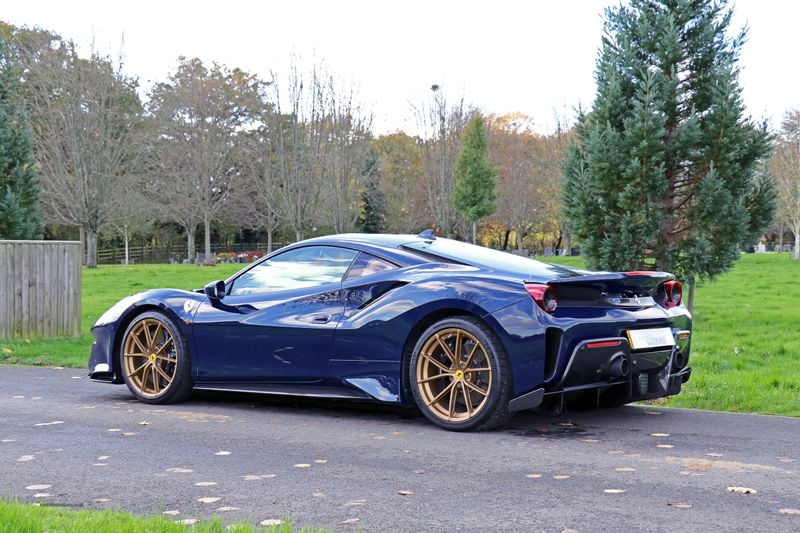 Ferrari 488 Pista DCT