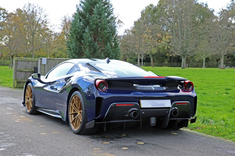 Ferrari 488 Pista DCT