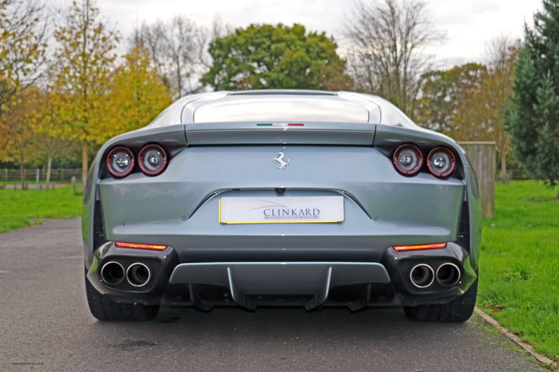 Ferrari 812 Superfast 6.5 V12
