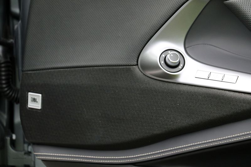 Ferrari 812 Superfast 6.5 V12